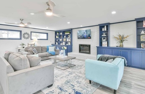 Flowery Branch House | Luxurious Lake Lanier Home with Private Dock