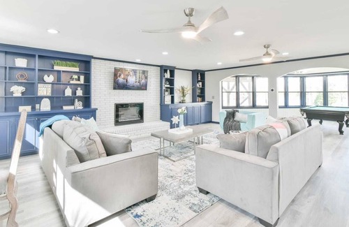 Flowery Branch House | Luxurious Lake Lanier Home with Private Dock