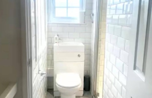 Elephant and Castle House | Luxurious London 5 Bedroom House