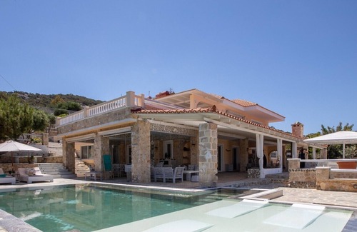 Karpathos House | Luxurious Mediterranean Estate