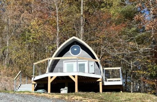 Bakersville Cabin | Luxurious Mountain Cabins Unit 1