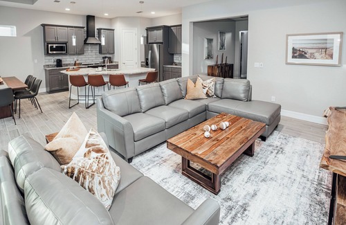 Long Meadow House | Luxurious Oasis 4BR/3.5 BA heated pool/spa