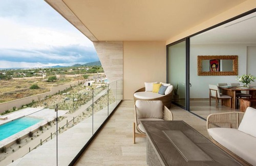 Cabo San Lucas Apartment | Luxurious Ocean View Apartment