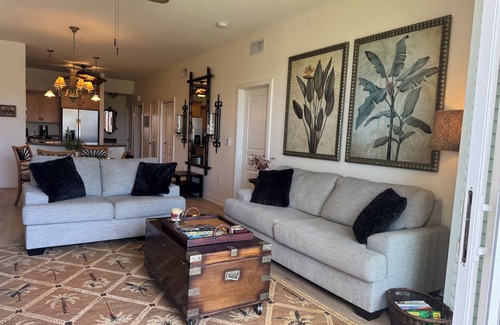 Ko Olina House | Luxurious Ocean View Condo - Steps from the beach! nsleeps 6- 3 bedroom- 2 bath