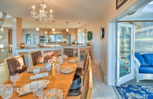 East Sullivan House | Luxurious Oceanfront Flanders Bay Home w/Kayaks!