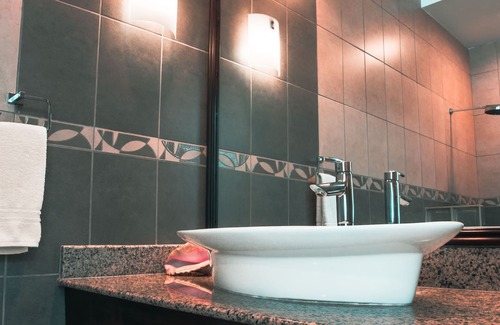 Boca Corona Apartment | LUXURIOUS OCEANFRONT APARTMENT - CONCH SUITE