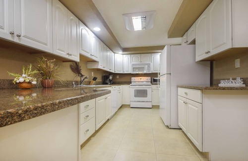 Colonia Andres Condo | Luxurious Oceanview Condo in Cozumel