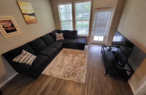 Southeast Orlando Apartment | Luxurious one bedroom apartment