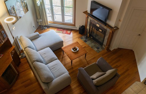 Mont-Tremblant Pedestrian Village Condo | Luxurious Penthouse Condo in the heart of Mont Tremblant