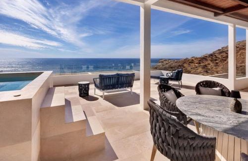 Cerritos Apartment | Luxurious Penthouse, Steps from Cerritos Beach