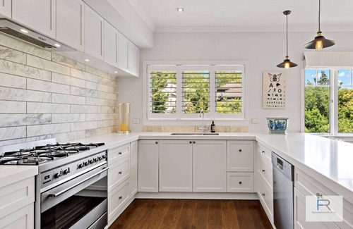 Greenlane - Ellerslie House | Luxurious Remuera Home