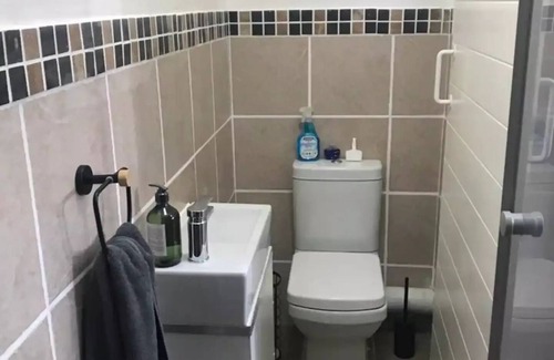 Die Wilgers Bed & Breakfast | Luxurious Room Accommodation with living area for single person or a couple! 🌟n