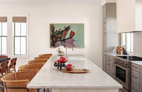 Thunderbolt House | Luxurious Savannah Homes | Heated Pool