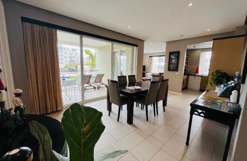 Victoria and Alfred Waterfront Apartment | Luxurious Secure V&A Waterfront Apt