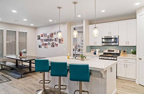 Washington House | Luxurious Southern Utah Villa by Redawning