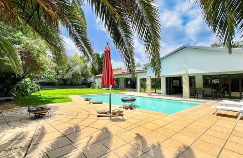 Greater Johannesburg Metropolitan Area Apartment | Luxurious, spacious & central