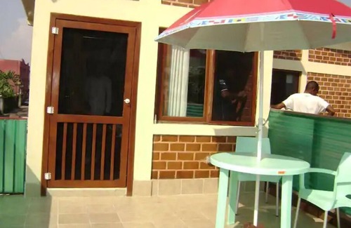 Lingwala Apartment | Luxurious Studio (by Gombe)
