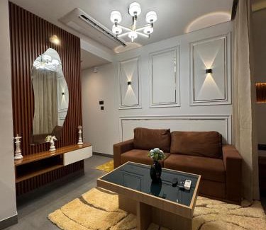 Noida Hotel | Luxurious studioz