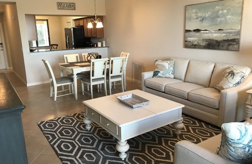 Bradenton Condo | Luxurious Stylish 2 Bedroom 2 Bathroom condo with spectacular views.
