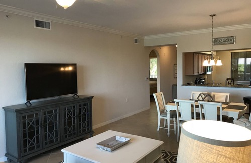 Bradenton Condo | Luxurious Stylish 2 Bedroom 2 Bathroom condo with spectacular views.