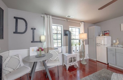 Shaver Lake Cabin | luxurious Suite Loose Goose