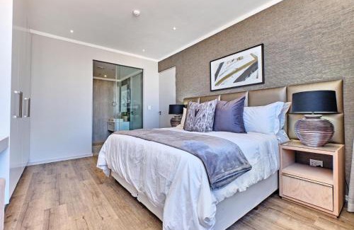 Greater Johannesburg Metropolitan Area Apartment | Luxurious Sunset Condo, Masingita Towers Hotel