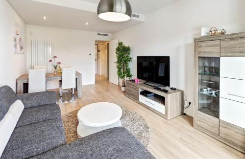 Olhos D'Agua Apartment | Luxurious T2 apartment, Olhos Dagua