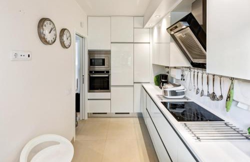 Olhos D'Agua Apartment | Luxurious T2 apartment, Olhos Dagua