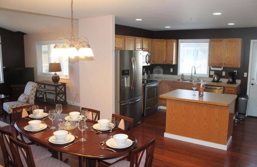 Whitefish House | Luxurious Townhome Minutes From Beautiful Downtown, Golf Course, And Ski Area