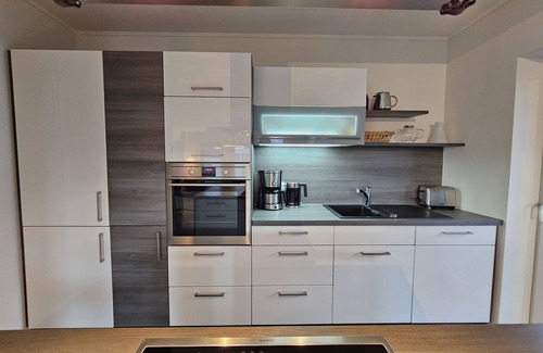 Alt Gaarz House | Luxurious vacation home in Rerik for 6 people with fireplace and sauna - just a 5-minute walk away