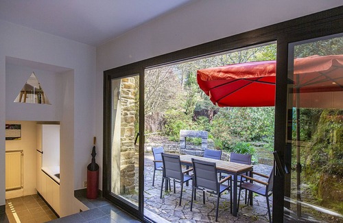 Pont-Aven Villa | Luxurious villa, 5 bedrooms, terraces, harbor and park views, peaceful setting
