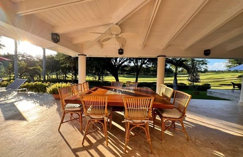 El Valle Villa | Luxurious Villa in Casa de Campo