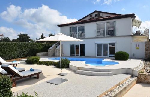 Kanfanar Villa | Luxurious Villa in Lavanda in Kanfanar with Private Pool