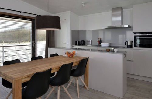 Ouddorp Villa | Luxurious villa in nature reserve De Punt