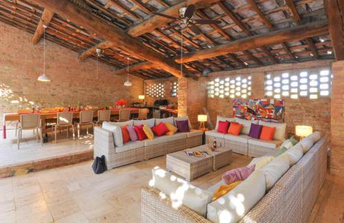 Monteroni d'Arbia Villa | Luxurious Villa in Monteroni d'Arbia
