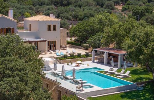 Atsipópoulon Villa | Luxurious Villa Liandri - With Private Pool