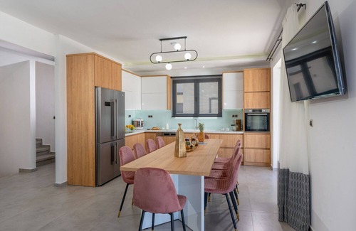 Roumeli Villa | Luxurious Villa Mare - With 150m² pool