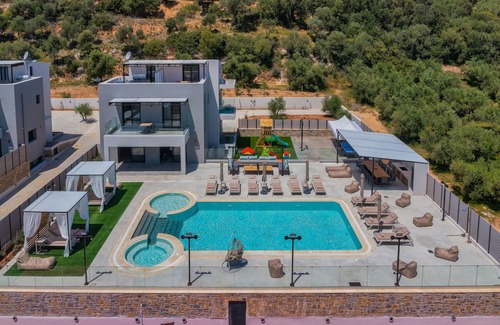 Roumeli Villa | Luxurious Villa Mare - With 150m² pool