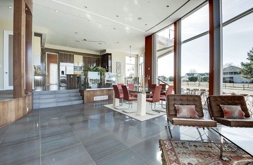 Stevensville Villa | Luxurious Waterfront Kent Island Home 30 miles from Annapolis