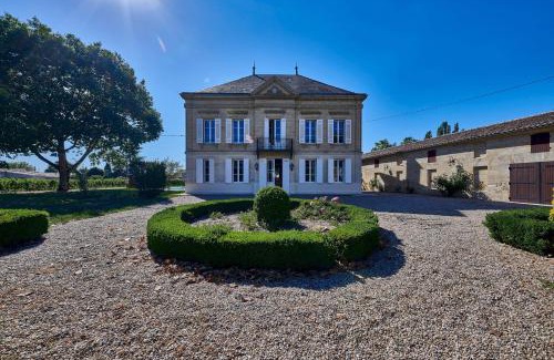 Saint-Pey-d'Armens House | Luxurious Wine Estate Saint-Emilion Grand Cru with private swimming pool