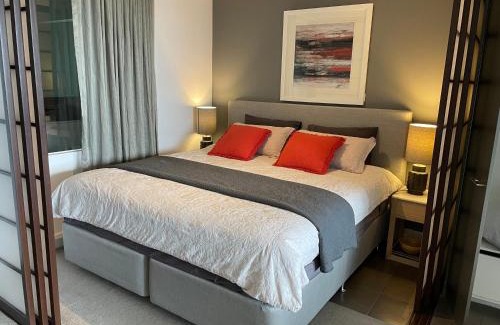 South Yarra Apartment | Luxurious with city views, free parking on premises & Wi Fi