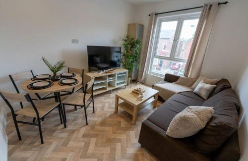 Manchester Apartment | Luxury 1-bed Near MCR Hospital & City Centre