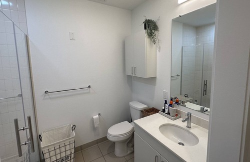 Hackensack River Waterfront Apartment | Luxury 1 Bedroom Apt. with Amenties