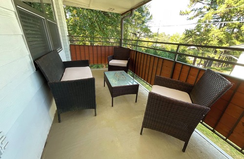 Loring Heights Apartment | Luxury 1-bedroom apartment in Midtown Atlanta with WiFi free parking