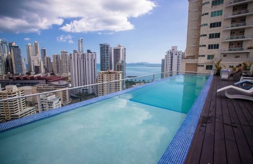 Marbella Condo | ★Luxury 1 bedroom apt with free parking