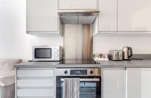 Chinatown Apartment | Luxury 1-Bedroom City Centre Apartment, Liverpool Hideaway