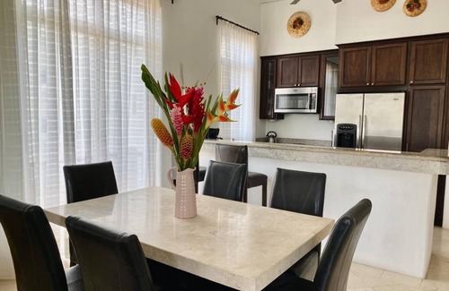 P Chahue Condo | Luxury 1 Bedroom Condo Steps Off the Beach