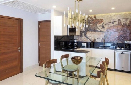 Zona Hotelera Hotel | Luxury 1 Bedroom Suite, Ocean View, Dec 22-29, 2024