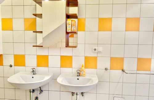 Wahring Apartment | Luxury 130 m2 Apartment with Garden