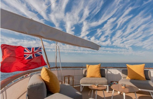 Ciutat Vella Boat Rental | Luxury 1962 Yacht With Your own Private Crew!